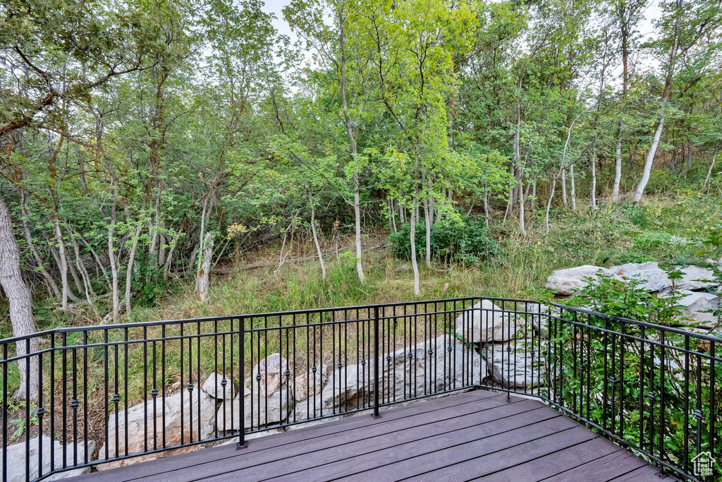 2392 S CAVE HOLLOW WAY Bountiful, UT 84010
