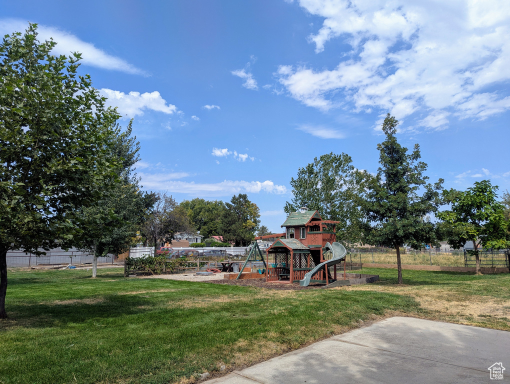 2366 W 10755 S South Jordan, UT 84095