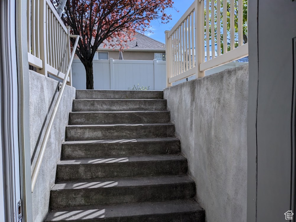 641 W 3550 S Riverdale, UT 84405