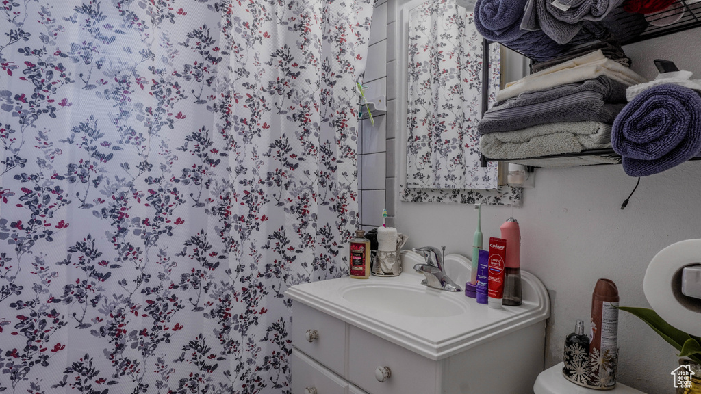 Photo 16 for MLS #2106795 at 1614 W 50 North