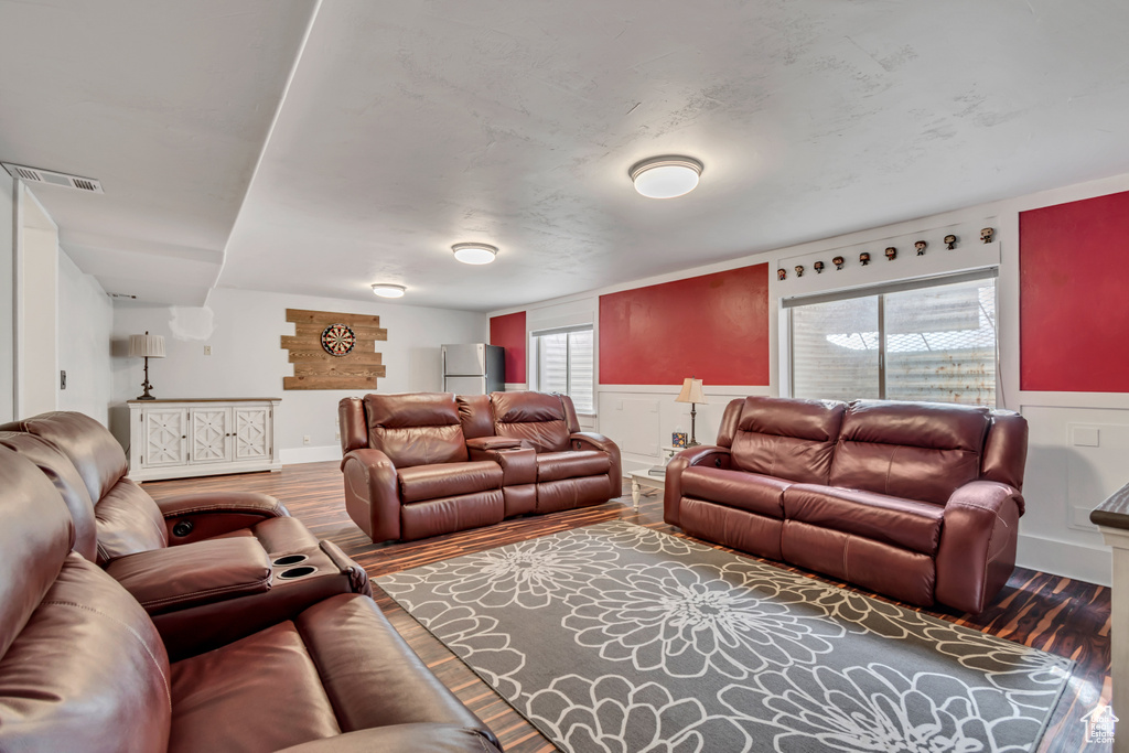 Photo 23 for MLS #2106798 at 317 W Farmside Dr