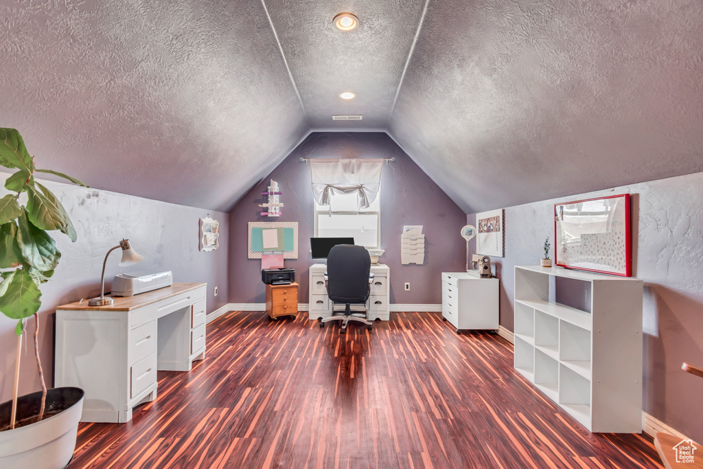 Photo 36 for MLS #2106798 at 317 W Farmside Dr