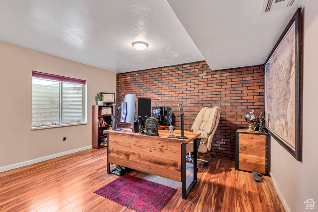 Photo 27 for MLS #2106798 at 317 W Farmside Dr