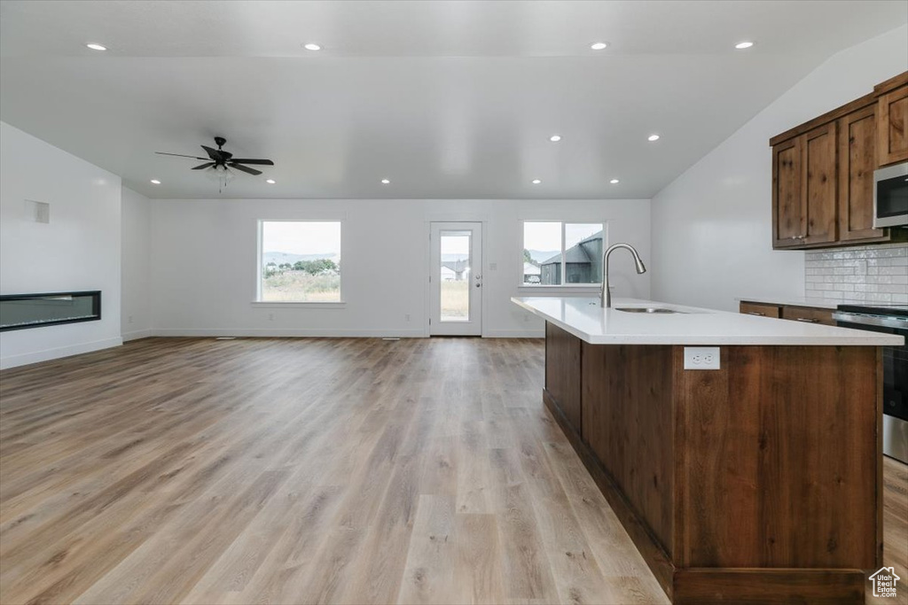 Photo 8 for MLS #2106806 at 174 N 400 West