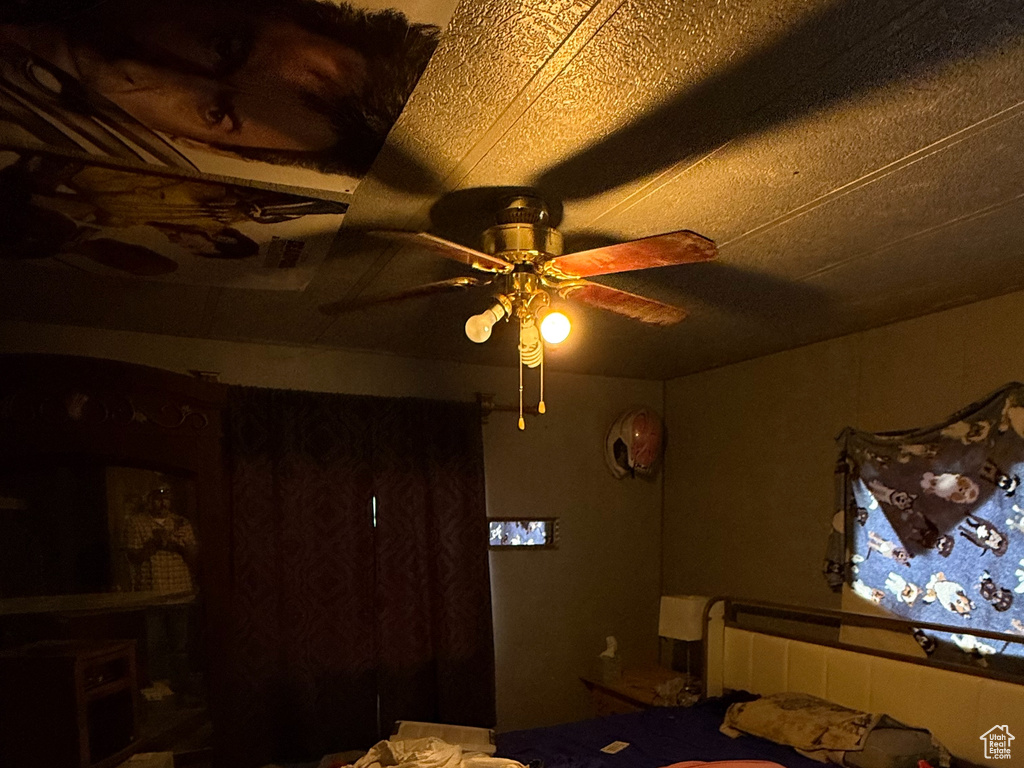 Photo 2 for MLS #2106807 at 400 S 480 West #14