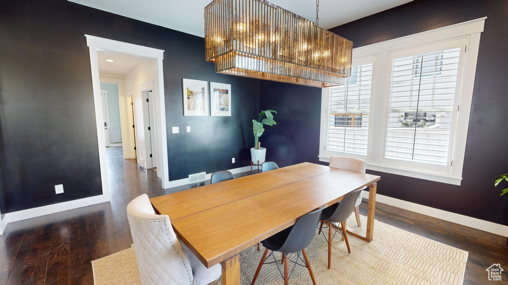 Photo 16 for MLS #2106810 at 4821 W Dock St