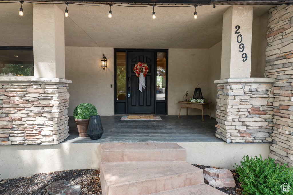2099 E 10180 S Sandy, UT 84092