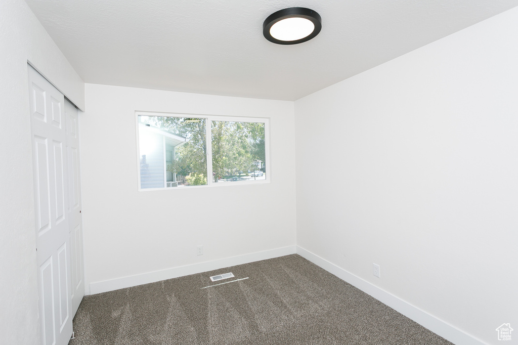 302 E 900 S Layton, UT 84041
