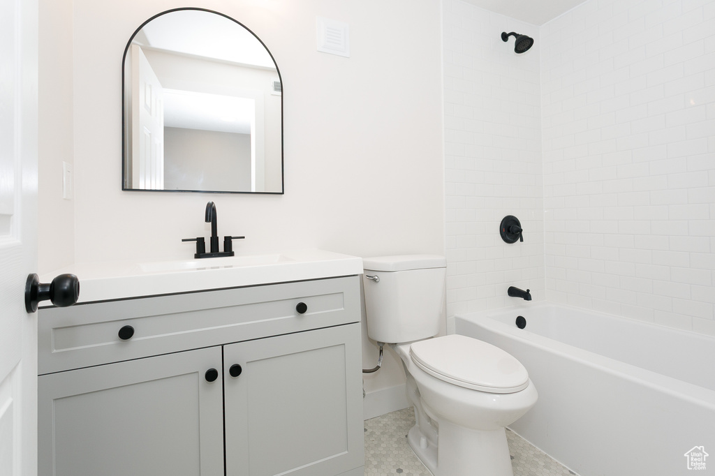 302 E 900 S Layton, UT 84041