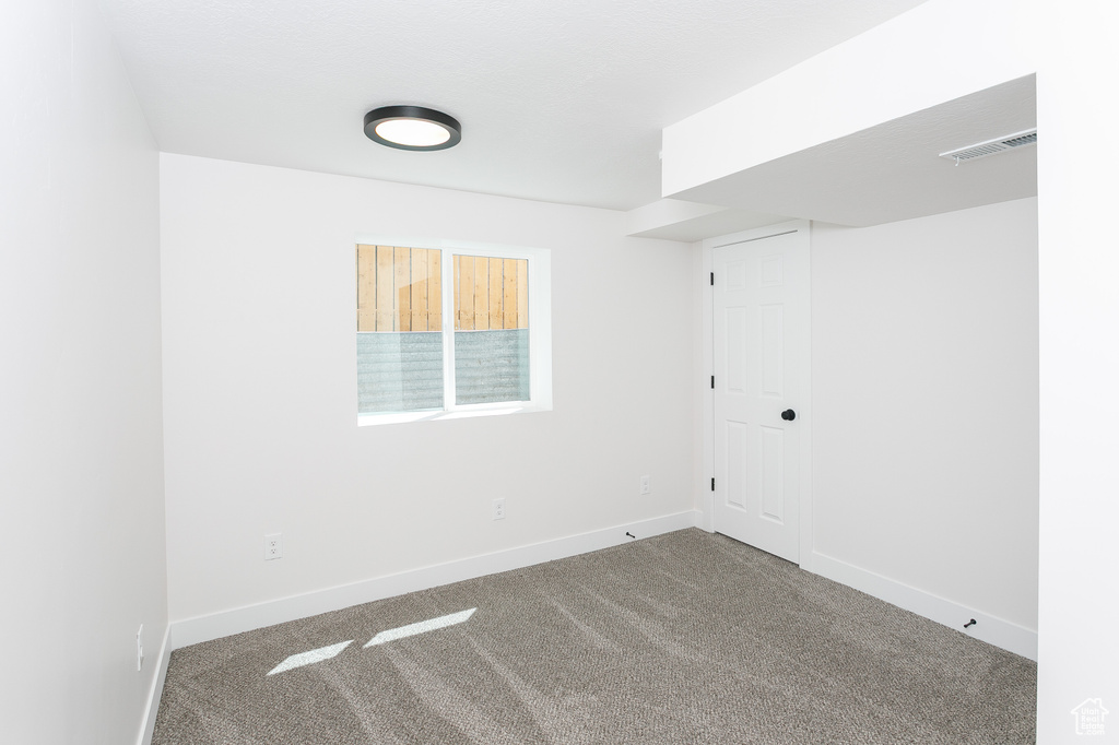 302 E 900 S Layton, UT 84041