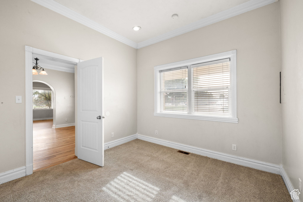 111 E CENTER ST Springville, UT 84663