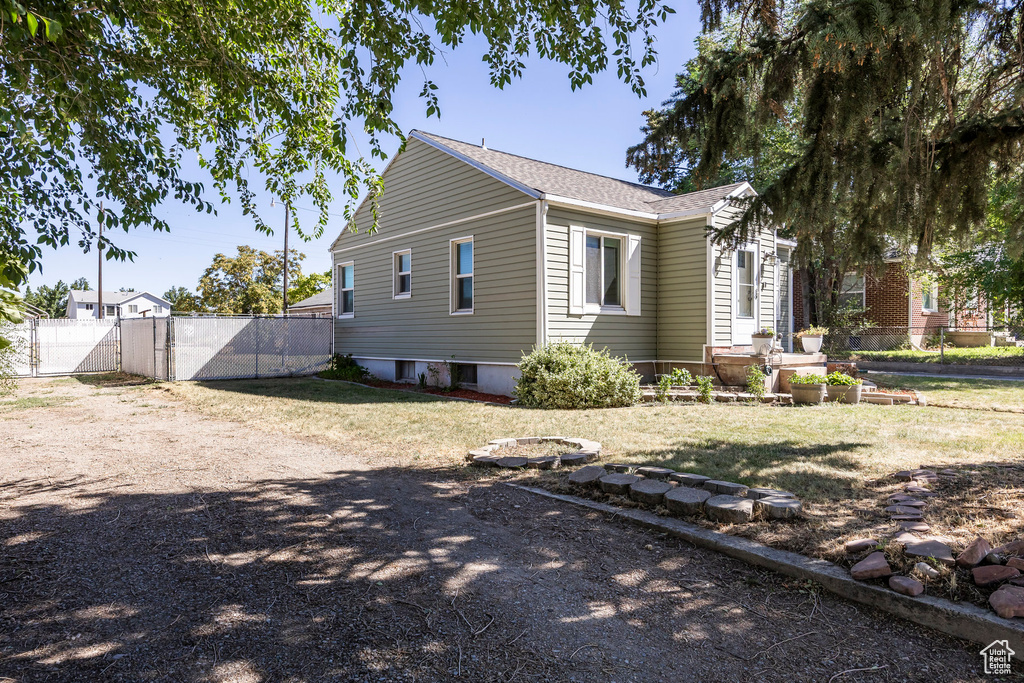 Photo 24 for MLS #2106836 at 118 W 8600 South