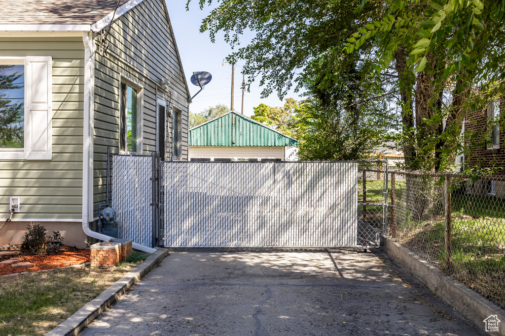 Photo 29 for MLS #2106836 at 118 W 8600 South