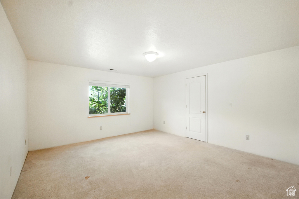 Photo 16 for MLS #2106849 at 1990 E Canyon Ridge Dr