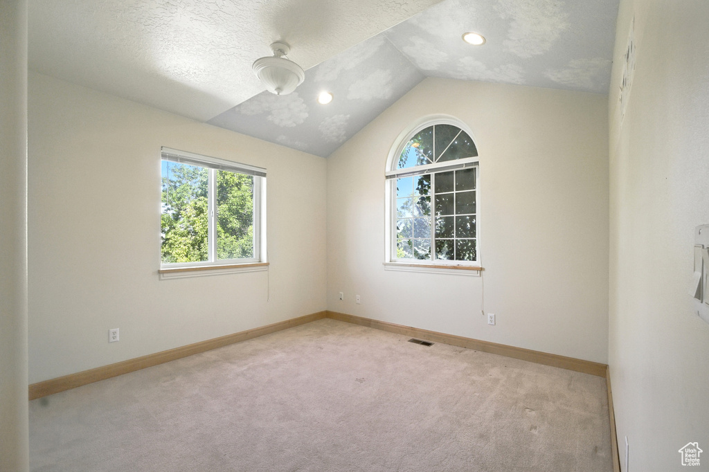 Photo 18 for MLS #2106849 at 1990 E Canyon Ridge Dr