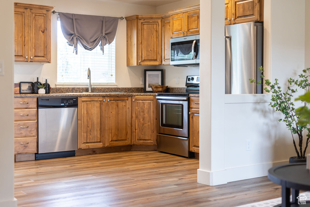 Photo 4 for MLS #2106856 at 485 W 880 North