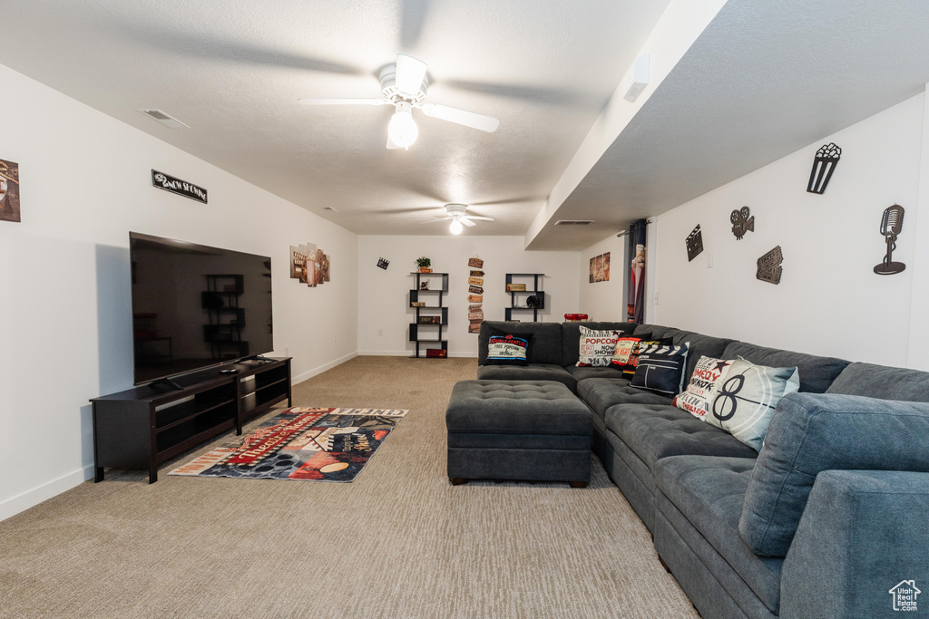 330 E 100 N Hyde Park, UT 84318