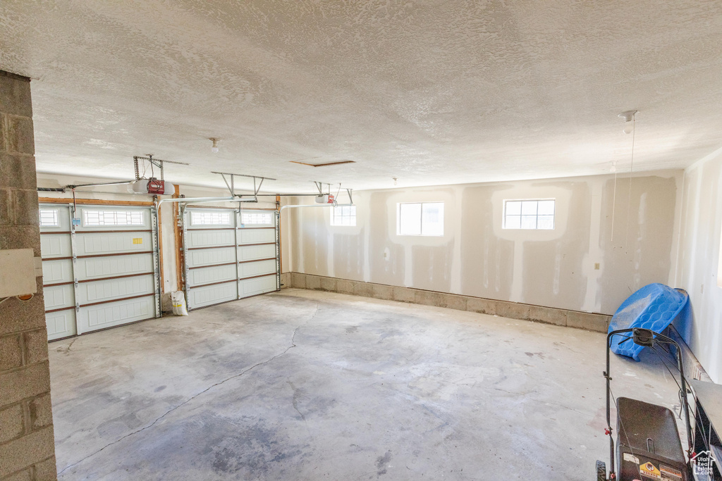 330 E 100 N Hyde Park, UT 84318