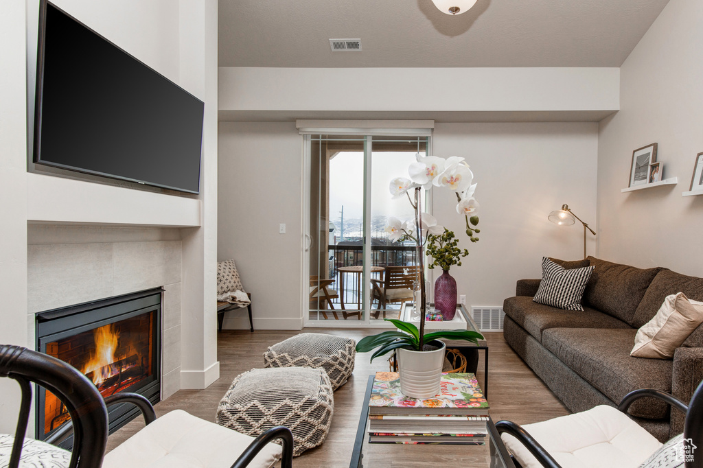 Photo 5 for MLS #2106875 at 1047 S 500 East #F302