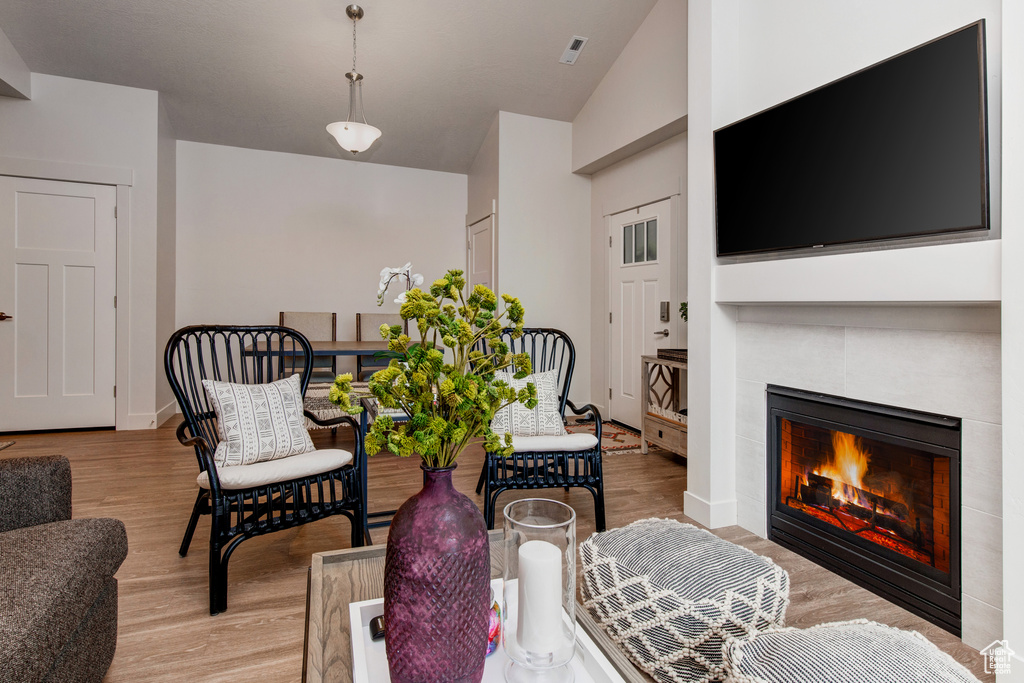 Photo 2 for MLS #2106875 at 1047 S 500 East #F302