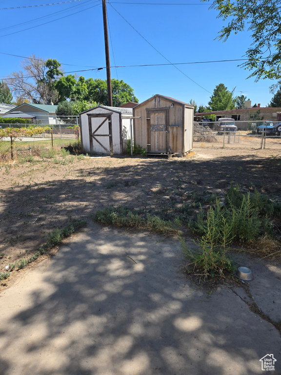 Photo 17 for MLS #2106882 at 826 N 900 East