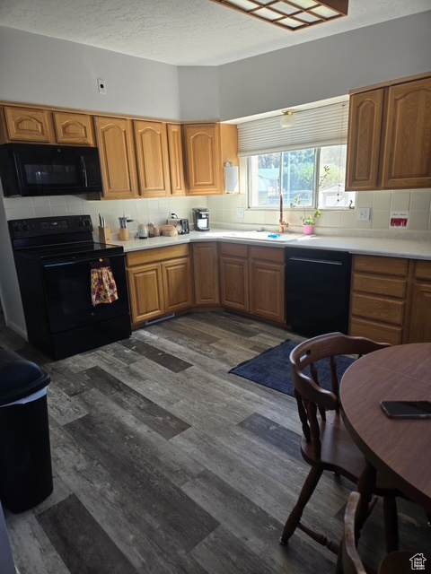 Photo 6 for MLS #2106882 at 826 N 900 East