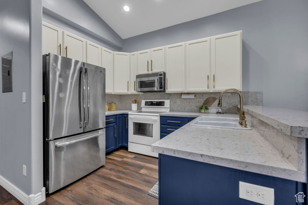Photo 13 for MLS #2106887 at 448 W Kent Dr