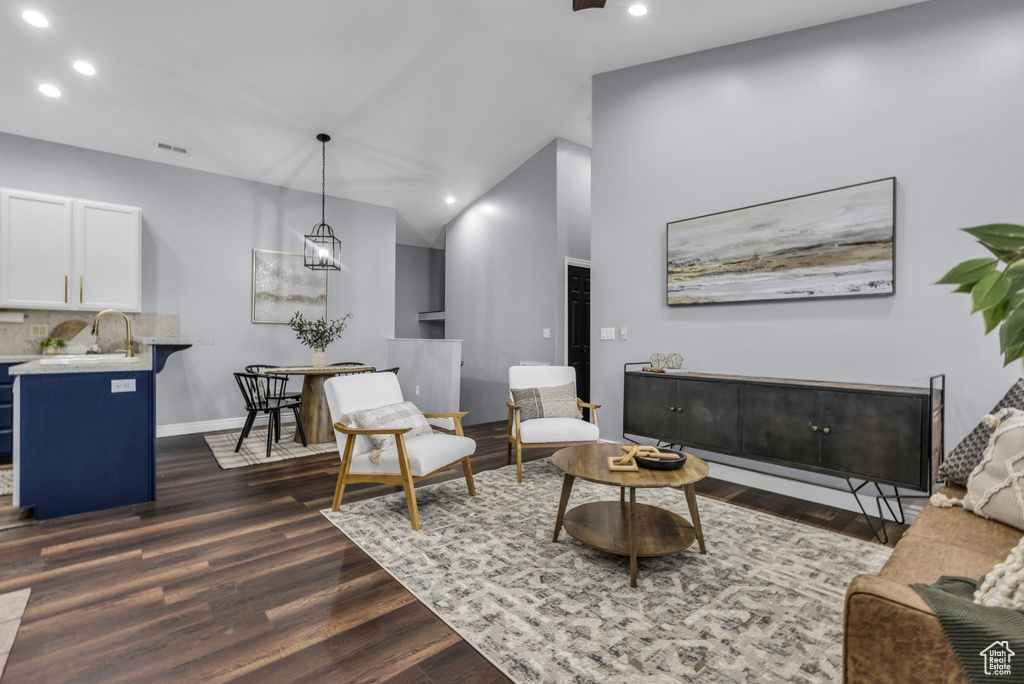 Photo 10 for MLS #2106887 at 448 W Kent Dr