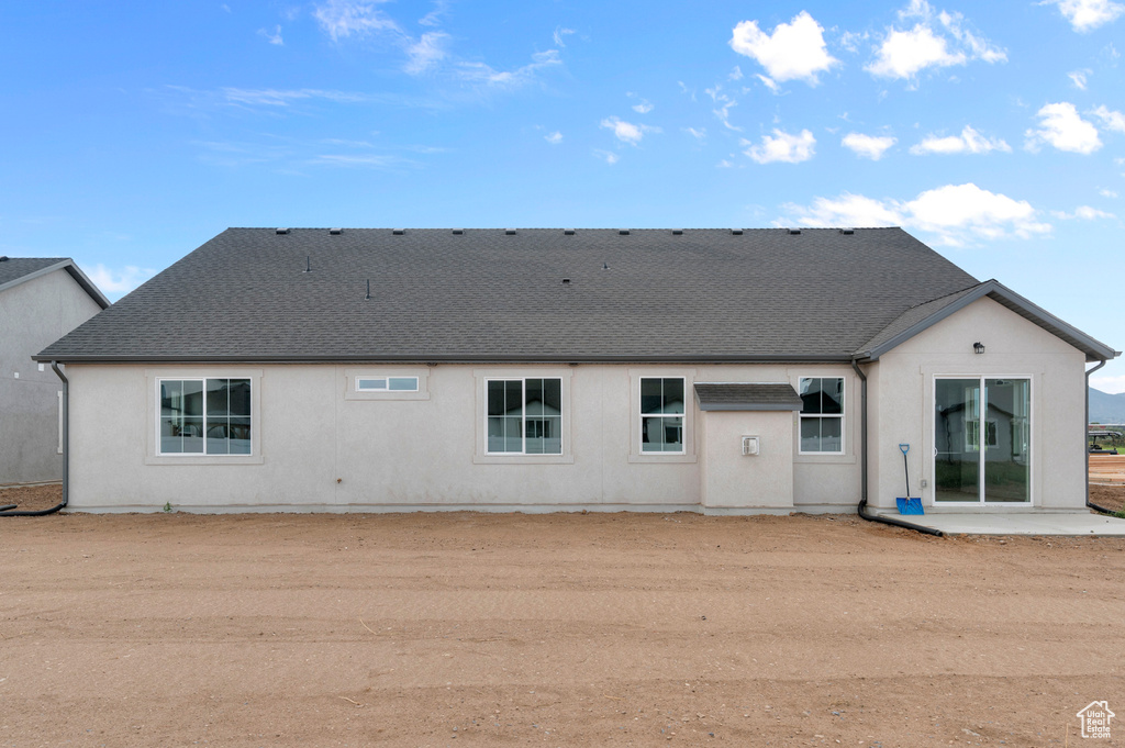 Photo 4 for MLS #2106897 at 1903 S 2425 West