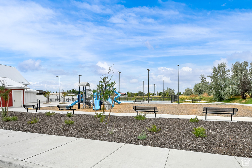 3795 S 4250 W #D West Haven, UT 84401