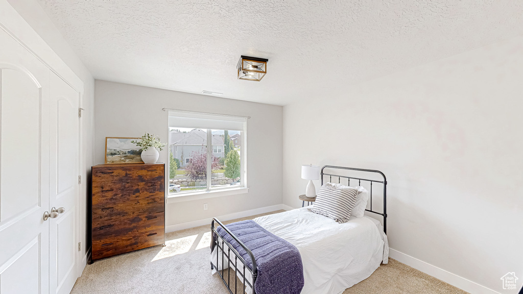 37 E MEADOW LARK LN Elk Ridge, UT 84651