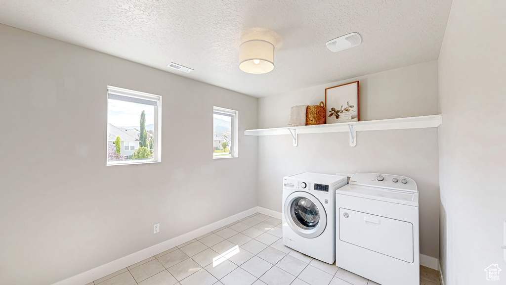 37 E MEADOW LARK LN Elk Ridge, UT 84651