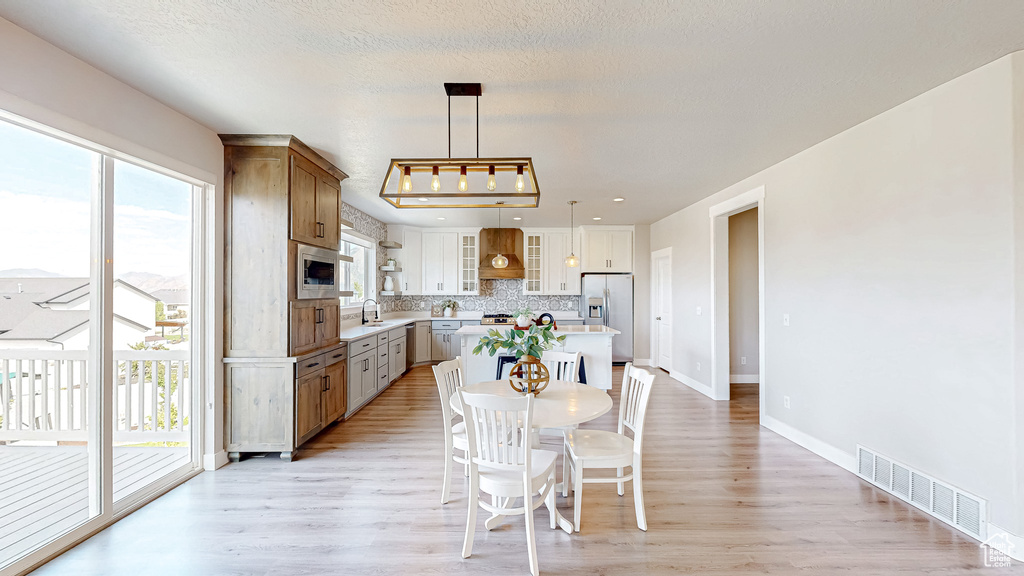 37 E MEADOW LARK LN Elk Ridge, UT 84651