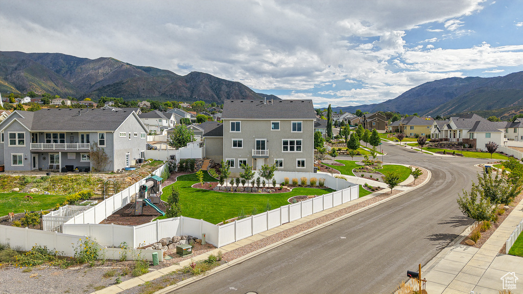 37 E MEADOW LARK LN Elk Ridge, UT 84651