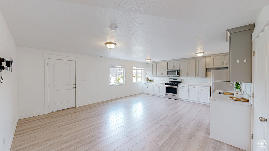 37 E MEADOW LARK LN Elk Ridge, UT 84651