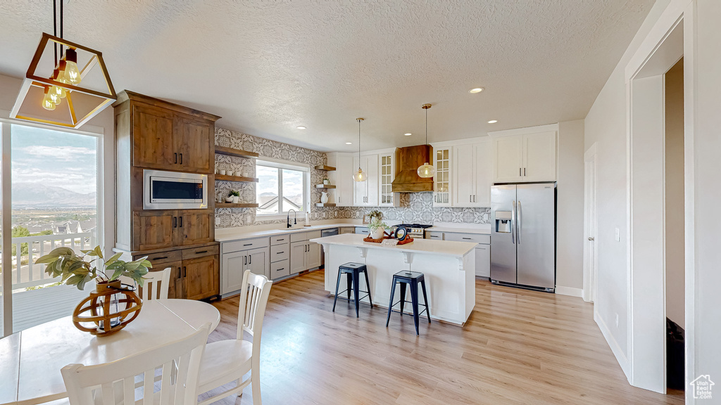 37 E MEADOW LARK LN Elk Ridge, UT 84651