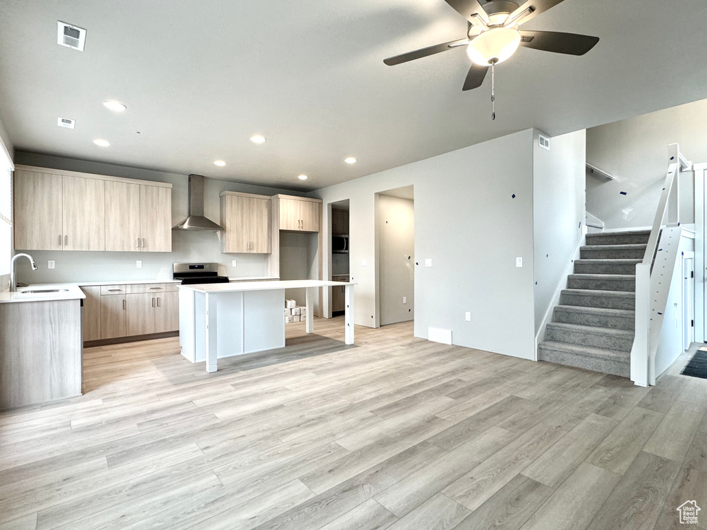 2741 N 2775 W #125 Plain City, UT 84404