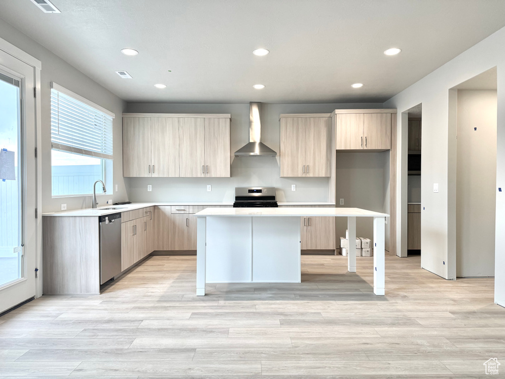2741 N 2775 W #125 Plain City, UT 84404