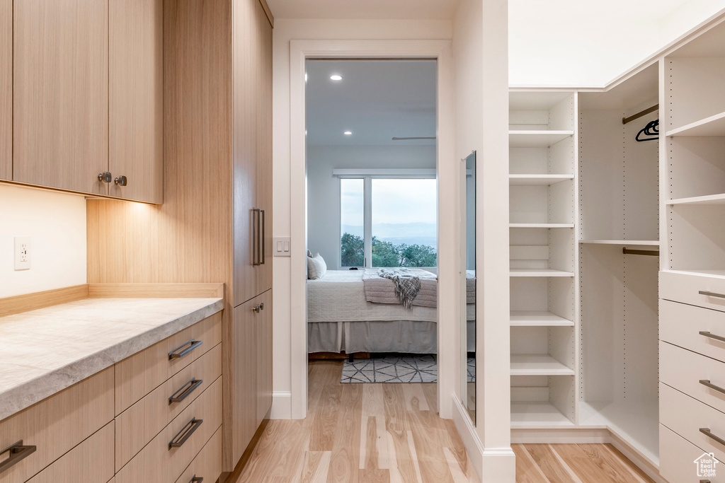 825 N JUNIPERPOINT CT Salt Lake City, UT 84103