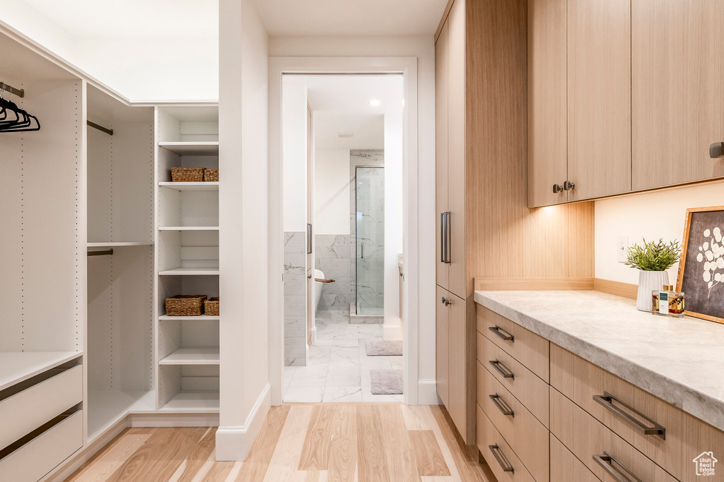 825 N JUNIPERPOINT CT Salt Lake City, UT 84103
