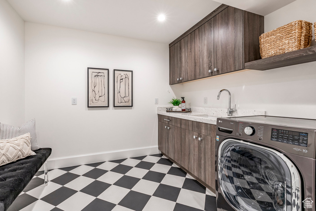 825 N JUNIPERPOINT CT Salt Lake City, UT 84103