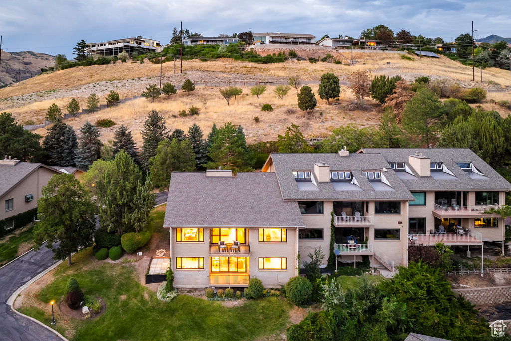 825 N JUNIPERPOINT CT Salt Lake City, UT 84103