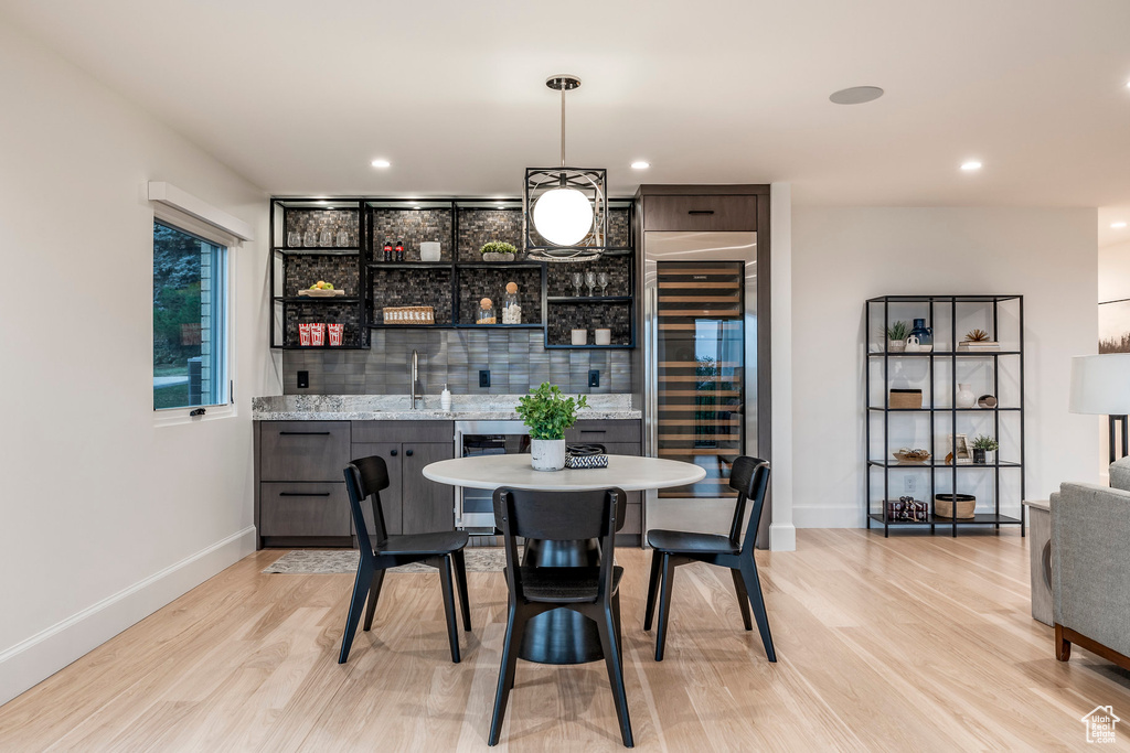 825 N JUNIPERPOINT CT Salt Lake City, UT 84103