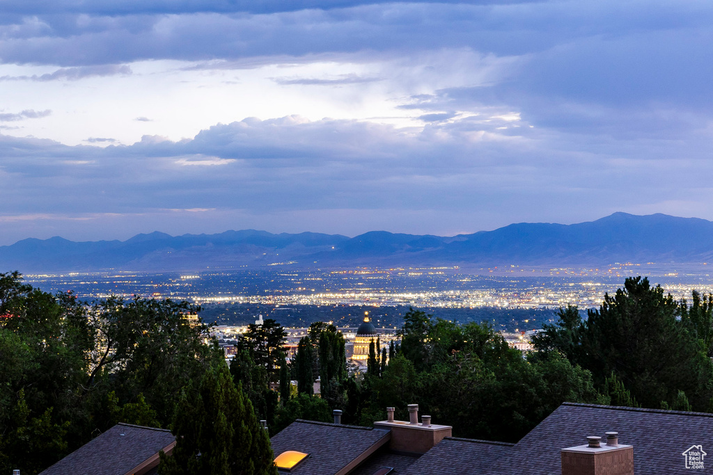 825 N JUNIPERPOINT CT Salt Lake City, UT 84103