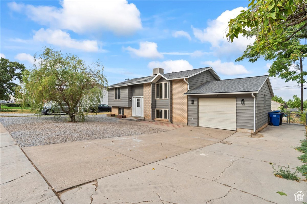 2177 N 450 W Sunset, UT 84015