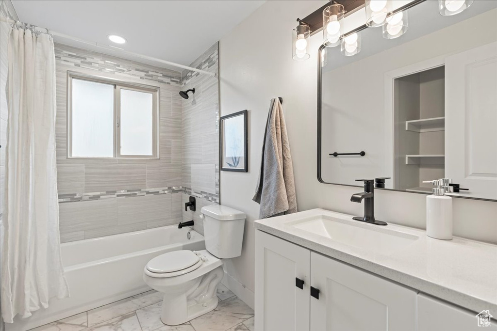 2177 N 450 W Sunset, UT 84015