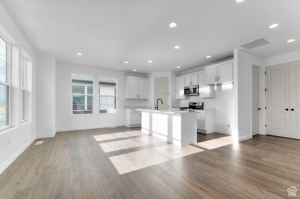 556 N CORNSTALK LN Lindon, UT 84042