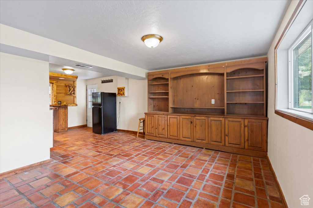 9770 S 1600 W South Jordan, UT 84095