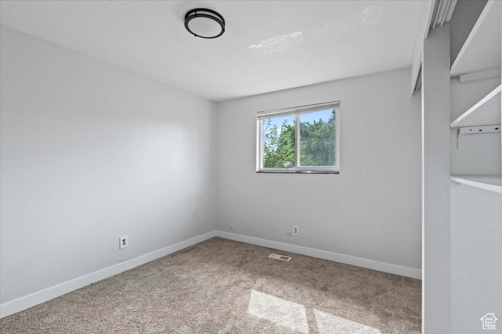 9770 S 1600 W South Jordan, UT 84095