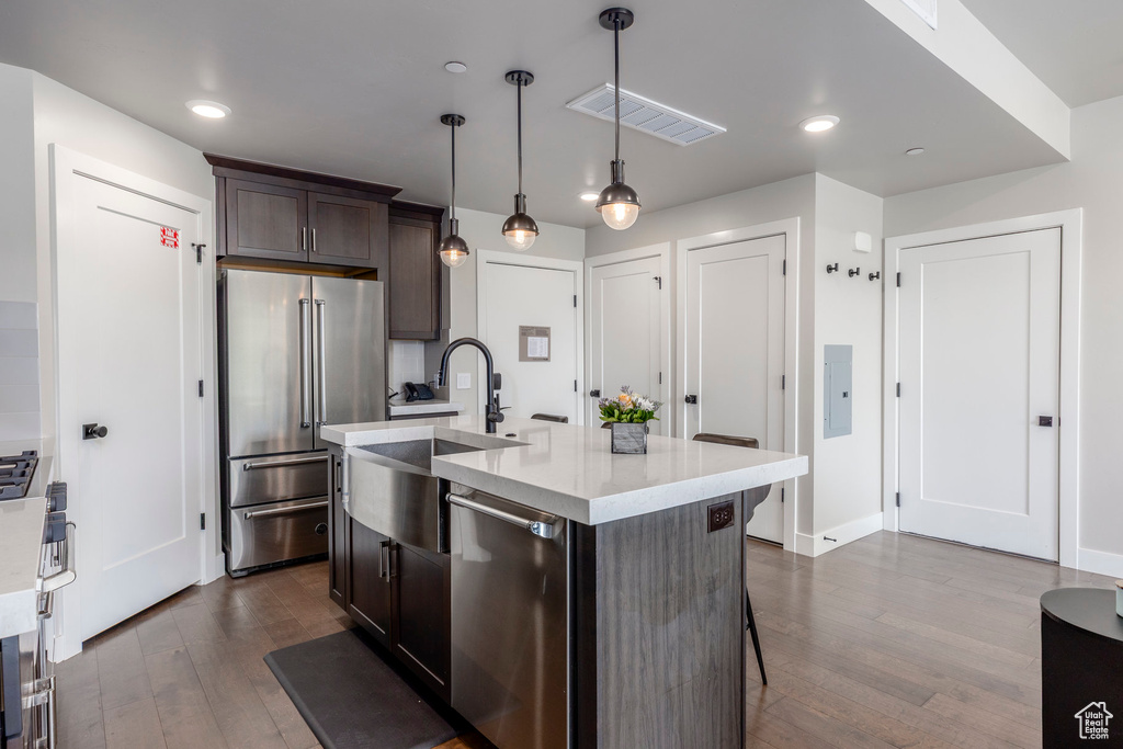 Photo 10 for MLS #2106939 at 909 W Peace Tree Trl #611LO